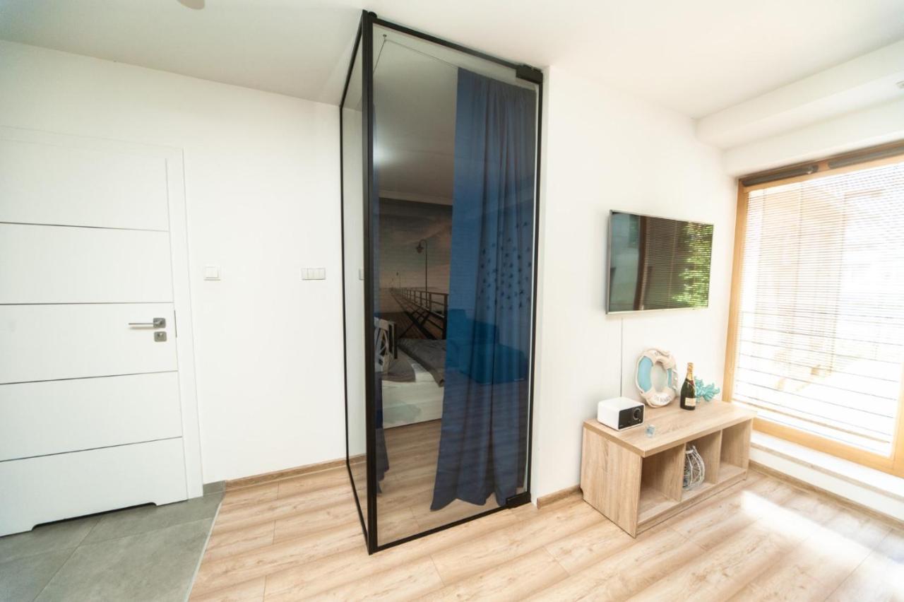 Blue Apartment In Vibrant Heart Of Gdynia Bagian luar foto